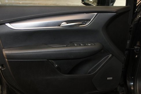 Certified 2023 Cadillac XT5 Luxury image 18
