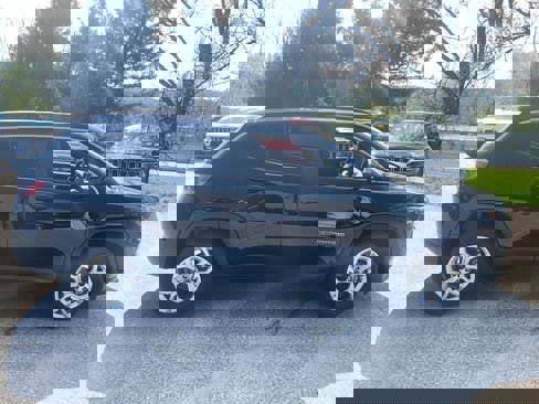 New 2025 Jeep Compass Latitude w/ Convenience Group image 4