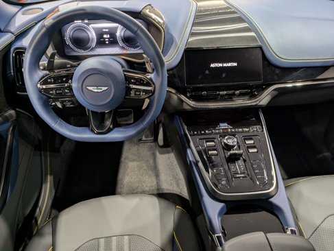 New 2025 Aston Martin DBX 707 image 10