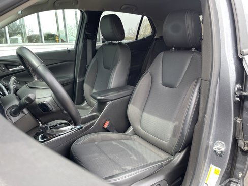 Used 2021 Buick Encore GX Select image 15