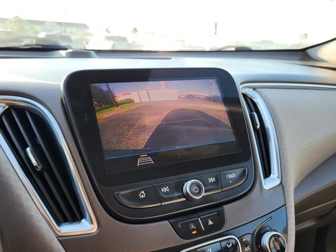 Used 2020 Chevrolet Malibu LT image 26