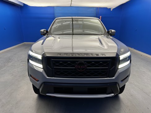 Used 2022 Nissan Frontier PRO-4X w/ Pro-4X Premium Package image 3
