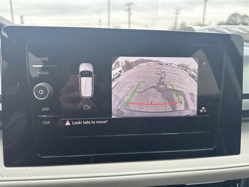 New 2025 Volkswagen Taos S image 13