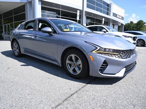 Used 2022 Kia K5 LXS image 3