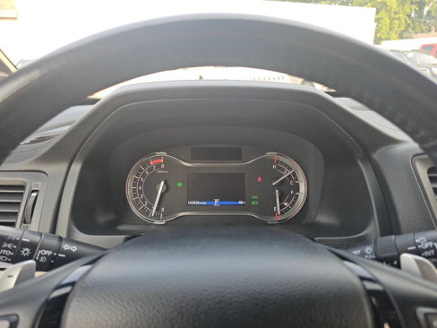 Used 2016 Honda Pilot Touring image 18
