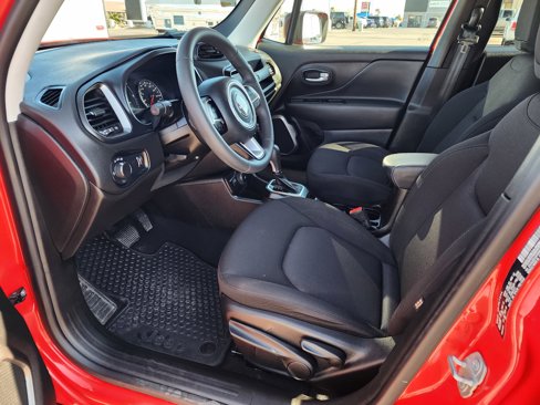 Used 2023 Jeep Renegade Latitude image 15