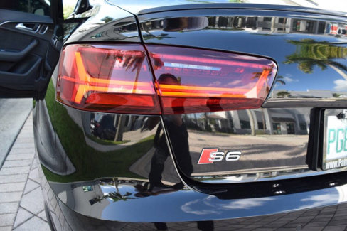 Used 2017 Audi S6 Premium Plus image 36