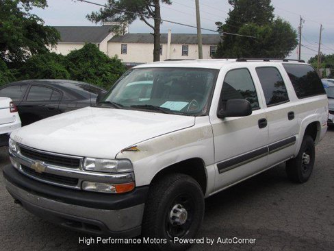 Used 2005 Chevrolet Suburban 2500 w/ Skid Plate Package, Off-Road image 3