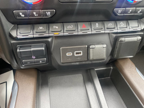 Used 2022 GMC Sierra 1500 Denali image 40