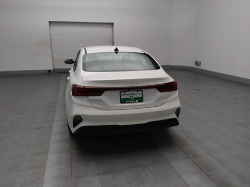 Used 2023 Kia Forte LXS image 6