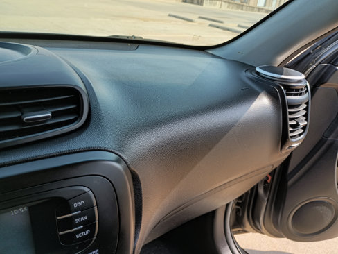 Used 2016 Kia Soul + image 30