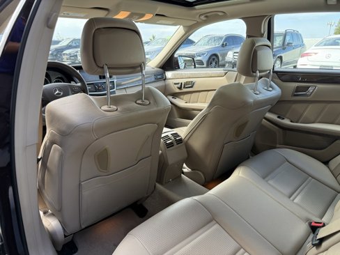 Used 2010 Mercedes-Benz E 63 AMG Sedan image 21