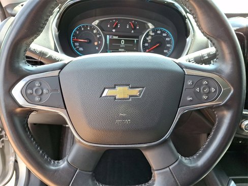 Used 2018 Chevrolet Traverse LT image 16