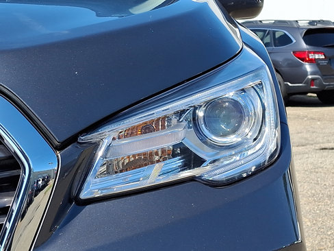 Certified 2022 Subaru Ascent Premium w/ Convenience Package image 9