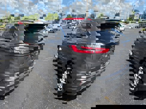 Used 2023 Ford Edge SEL image 6