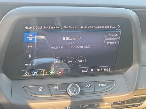 Used 2019 Chevrolet Camaro LT w/ Technology Package image 16