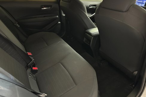 Used 2022 Toyota Corolla SE image 28