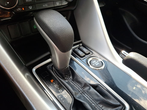 Used 2022 Mitsubishi Eclipse Cross LE image 14