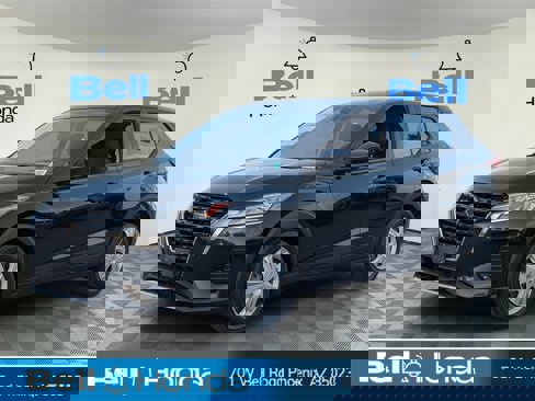 Used 2021 Nissan Kicks S image 1