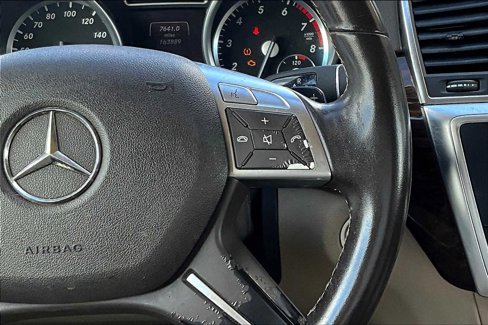 Used 2014 Mercedes-Benz GL 450 4MATIC image 21