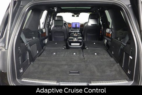 Used 2018 Lincoln Navigator Reserve w/ Technology Package image 65