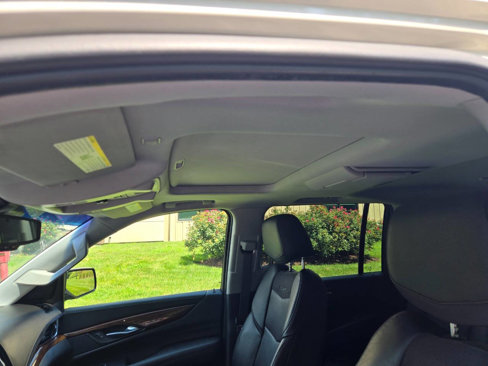 Used 2015 Cadillac Escalade ESV Premium image 25