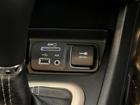 Used 2014 Jeep Cherokee Limited w/ Luxury Group image 32