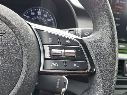 Used 2023 Kia Forte LXS w/ LXS Technology Package image 21