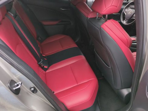 Used 2020 Lexus UX 200 F Sport image 33