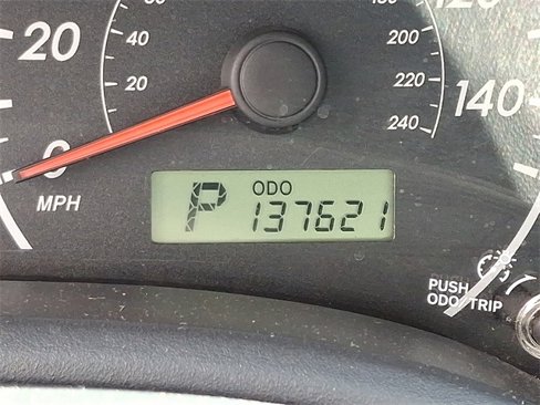 Used 2013 Toyota Corolla L image 18