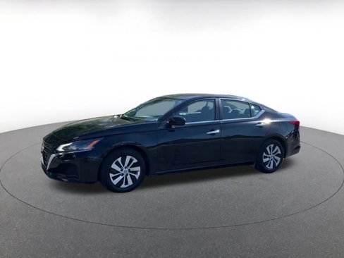 Used 2023 Nissan Altima 2.5 S image 8