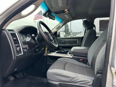Used 2014 RAM 2500 SLT image 9