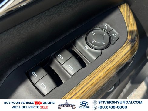 Used 2018 GMC Acadia Denali w/ Technology Package image 32