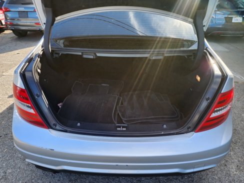 Used 2014 Mercedes-Benz C 250 Sedan image 23
