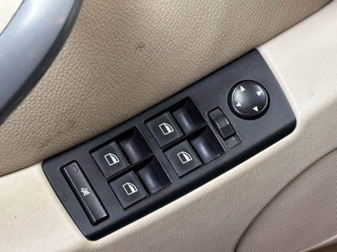 Used 2004 BMW X5 3.0i image 14