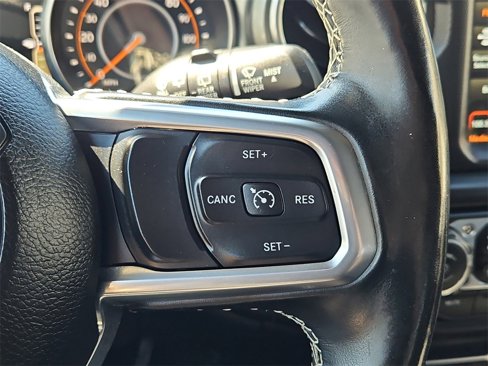 Used 2020 Jeep Wrangler Unlimited Sahara image 25