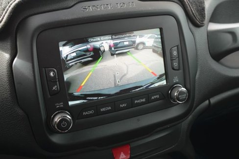 Used 2017 Jeep Renegade Trailhawk image 34