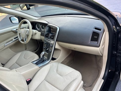 Used 2013 Volvo XC60 3.2 image 38