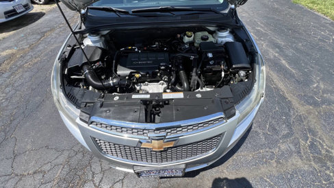 Used 2012 Chevrolet Cruze LT image 32