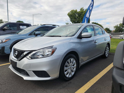 Used 2019 Nissan Sentra S image 3