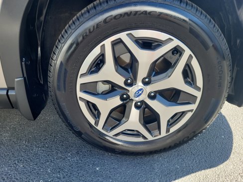 Used 2020 Subaru Forester Premium image 21