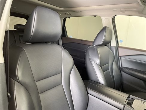 Used 2023 Nissan Rogue SV w/ SV Premium Package image 19
