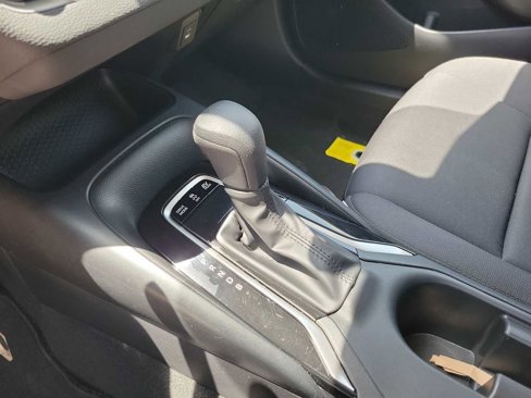 Used 2023 Toyota Corolla LE image 17