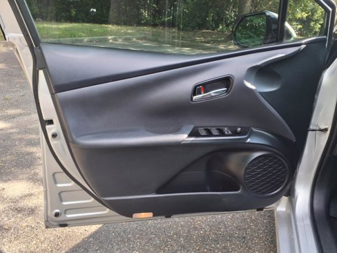 Used 2019 Toyota Prius Prime Plus image 14