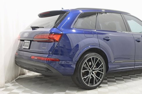 Used 2022 Audi Q7 3.0T Prestige w/ Prestige Package image 8