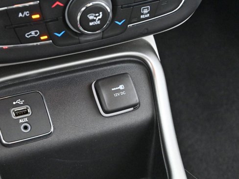 Used 2019 Jeep Compass Latitude w/ Popular Equipment Group image 23