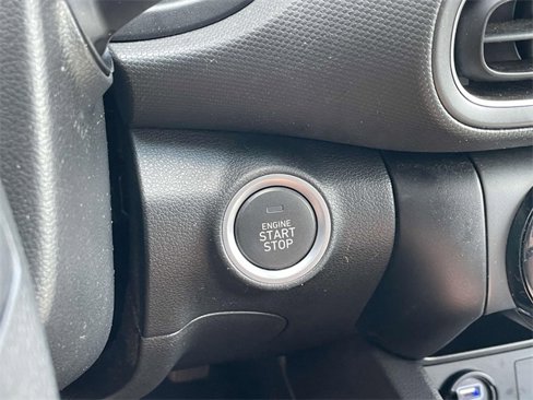 Certified 2023 Hyundai Kona SEL image 30
