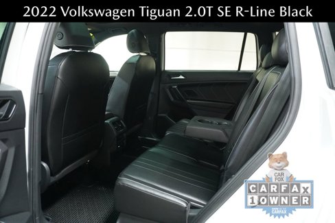 Used 2022 Volkswagen Tiguan SE R-Line image 16