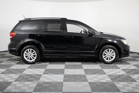 Used 2016 Dodge Journey SXT w/ Comfort/Convenience Group image 9