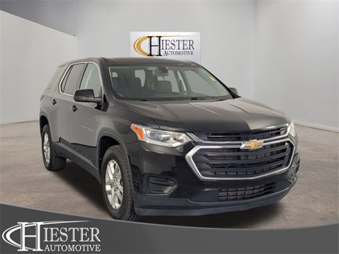 Used 2021 Chevrolet Traverse LS image 1